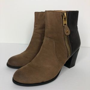 Franco Sarto | Yogi ankle boot size 7